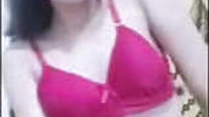 Sexy Girl Showing