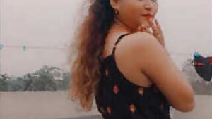 Super Hot Indian Girl Boobs and Fingering