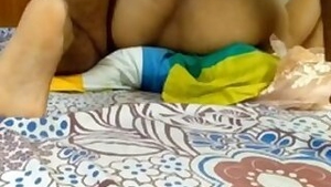 Desi wife enjoying hardcore banging in this one